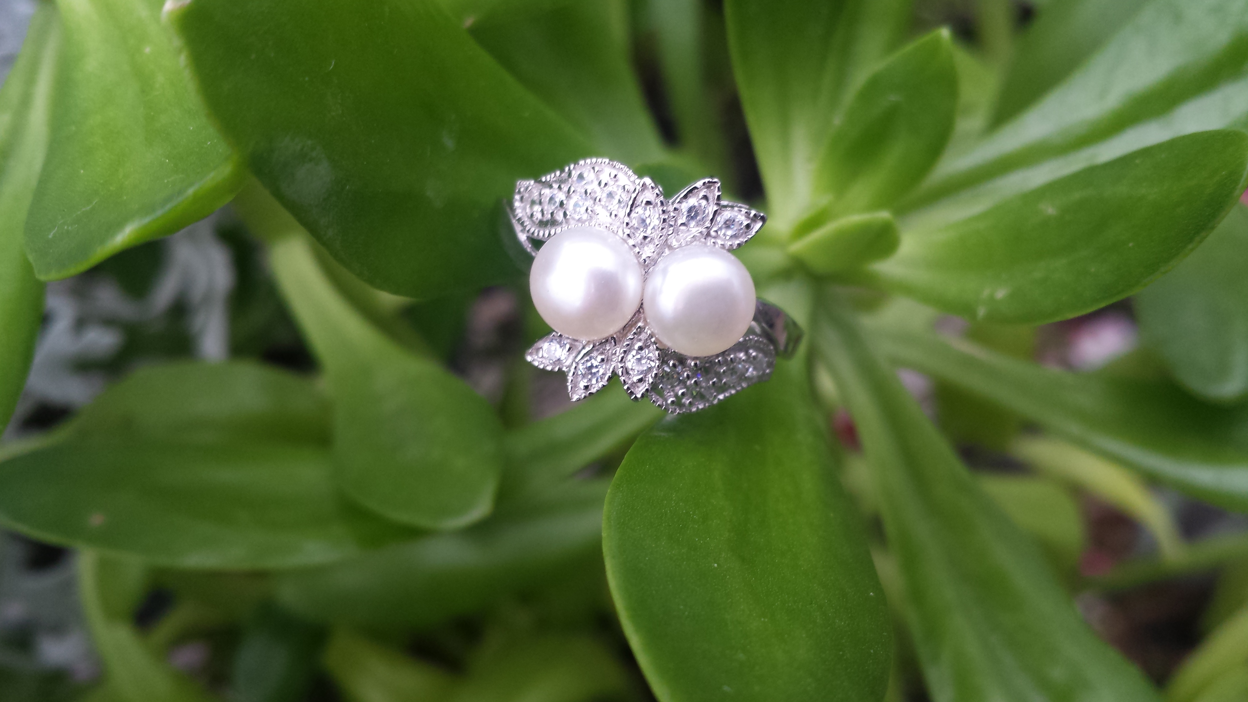 DOUBLE WHITE FRESHWATER  CULTURED PEARL RING WITH 925 STERLING S